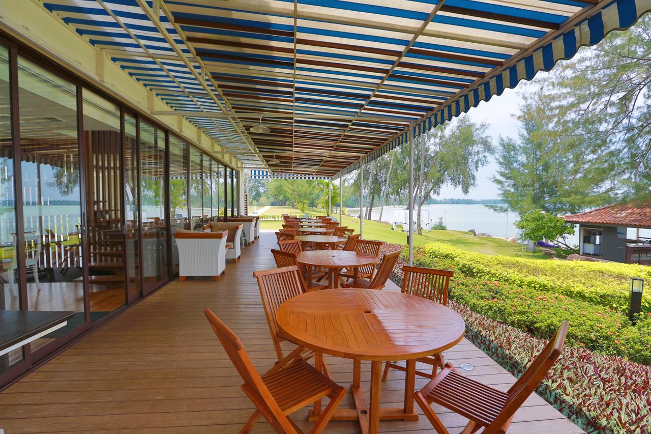 Pantai Indah Lagoi Bintan Esterno foto
